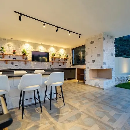 Villa Whiteside *